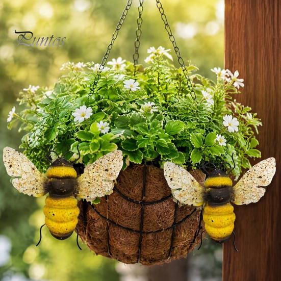 Decorative Bee for Fence 2PCS 3D Metal Wall Art Decor, Iron Sculpture Hanging Garden Yard Ornament, Weatherproof Outdoor Decor Patio Whimsical