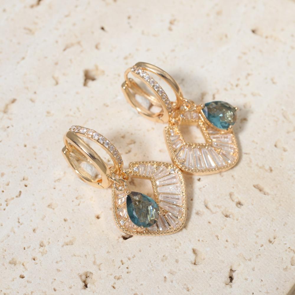 1 Pair Fashion Square Zirconia Dangle Earrings for Women Jewelry Wedding Party Accessories