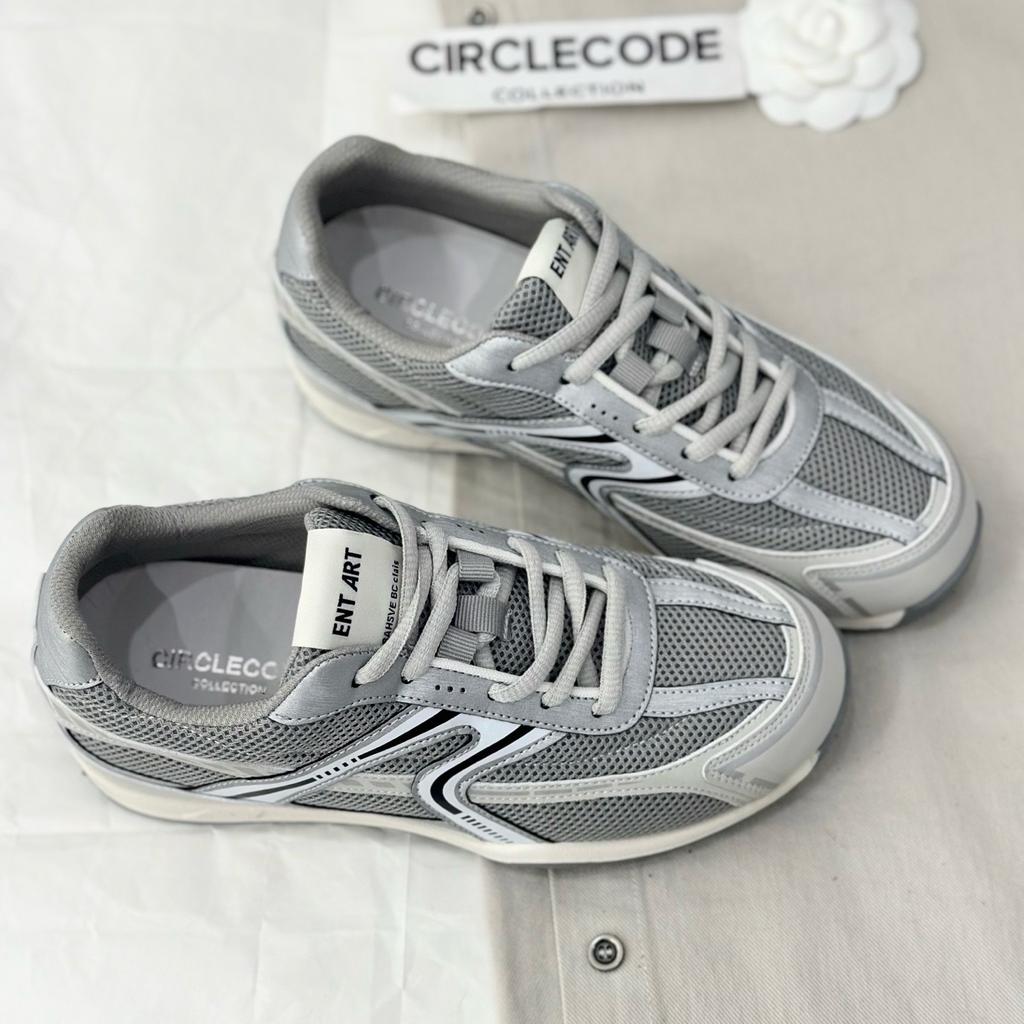 Outdoor niche inner height-increasing moral training shoes women's 2025 new mesh breathable Forrest Gump shoes
