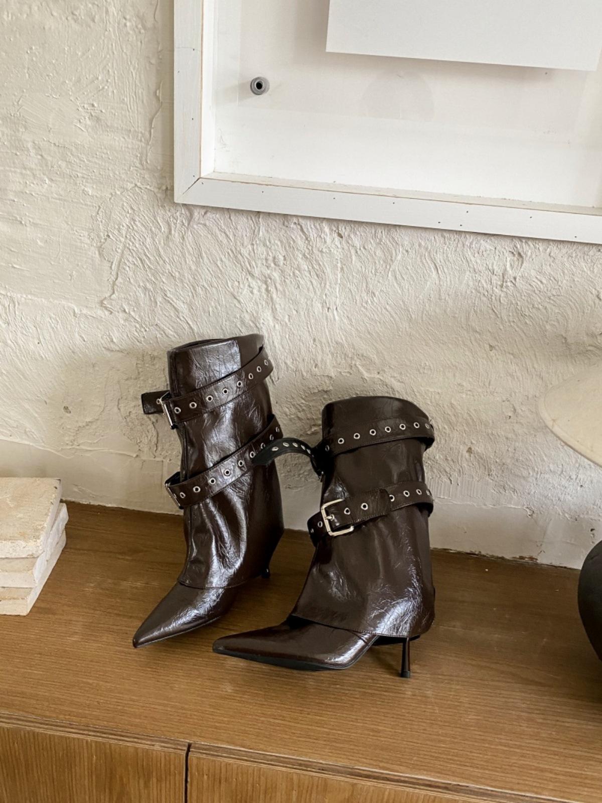 

American Spice Girl Rivet Slim Heel Belt Buckle Medium Tube Pants Tube Boots 2025 Autumn and Winter Cool Design Fried Street Wide Tube Pants Tube Boot 39