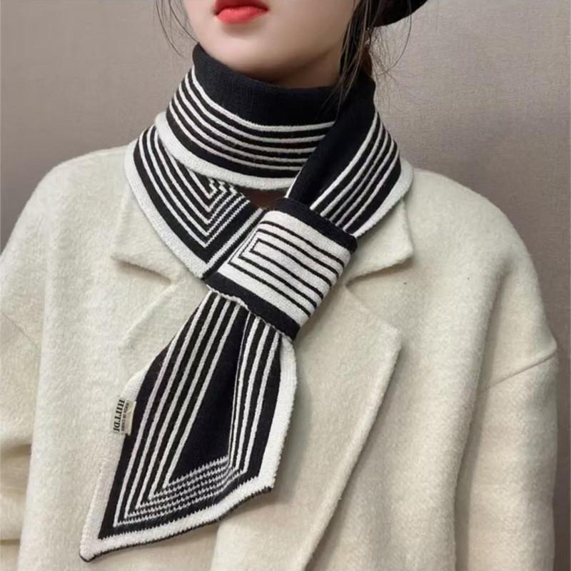 Womens Knitted Triangle Scarf Winter Warmth Stylish Geometric Lightweight Neck Warmer Students