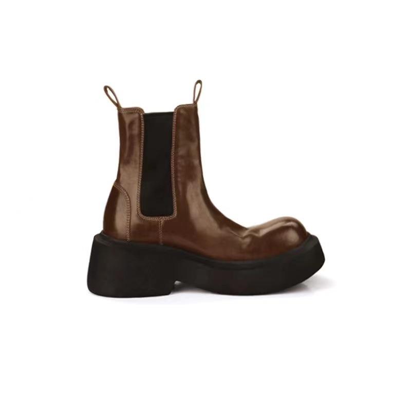 

Cowhide version~ Grape Mom has the same thick-soled Chelsea short boots for women s round head elastic band thick heel medium tube Martin boots. 40