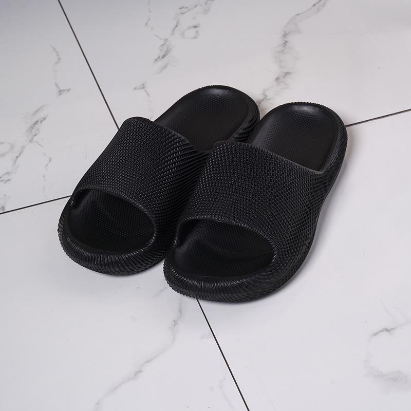New Summer Thick-soled Slippers Go Out At Home Trend Versatile Stepping On Shit Feeling Thickened Anti-sandals One-word Drag