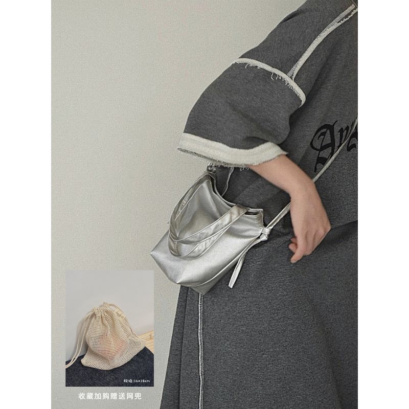 

Haahua Silver Niche Style Fashionable Fancy Crossbody Bag Space Silver Handmade mini Bag