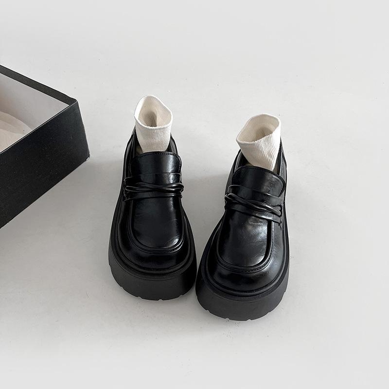 

Ретро-британский стиль, высокие туфли на платформе из натуральной кожи для женщин, новые универсальные туфли-лоферы для осени и зимы 2025 года 39 чёрный