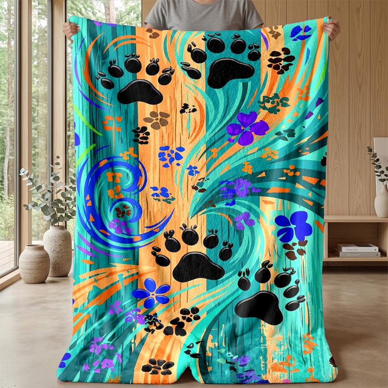 Paw Prints Pattern Design Theme Blanket Lightweight Warm Flannel Blanket Decorative Throw Blanket for Home Decoration