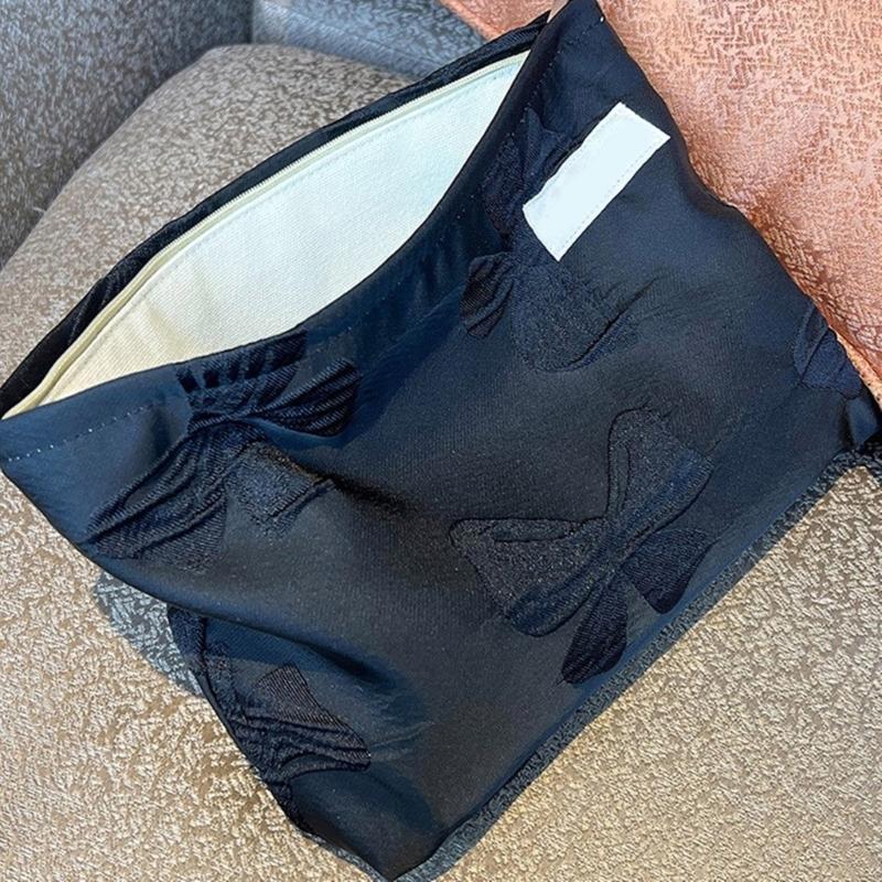 Large Capacity Wash Pouch  Travel Toiletry Storage Pouch Waterproof Toiletries Bag Waterproof Cosmetic Pouch