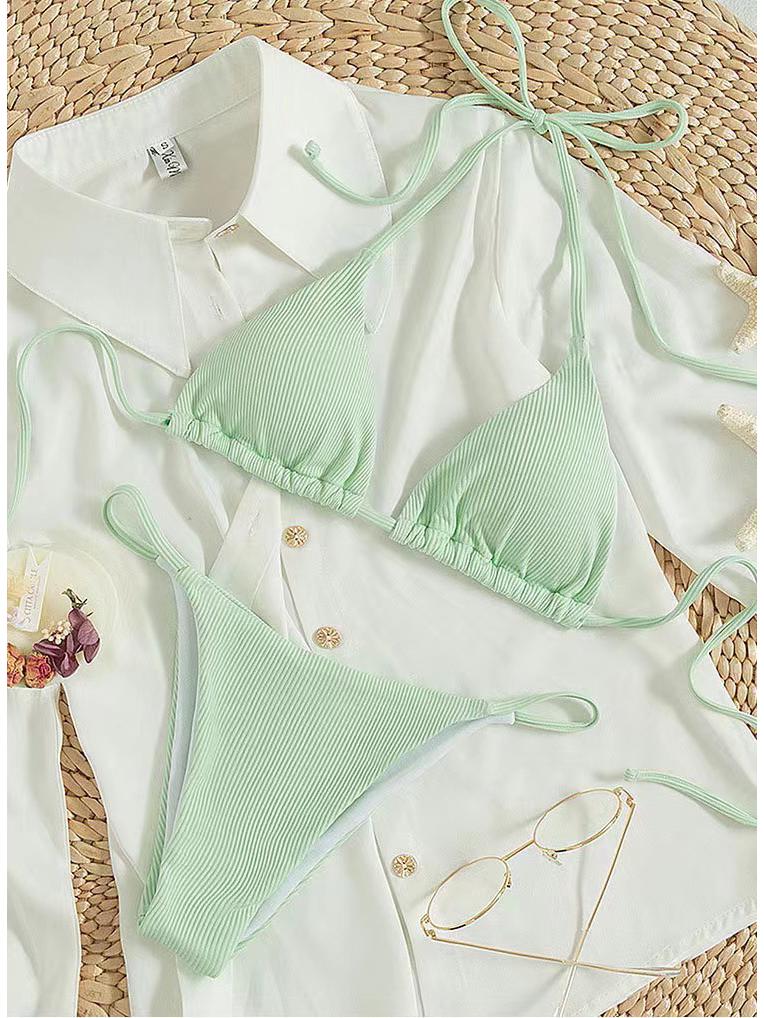 Dámské sexy bikiny s halterovým výstřihem v jednobarevném provedení - dvoudílné na dovolenou