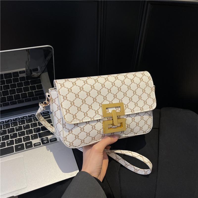 Premium Foreign Retro Underarm Bag 2025 Spring New Small Square Bag Shoulder Bag Portable Women's Bag