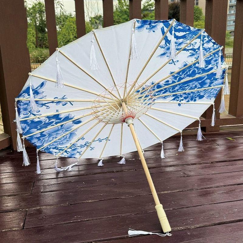 70cm Silk Fabric Tassel Umbrella Handheld Chinese Style Ancient Dance Umbrella Decorative Windproof Classical Oil Paper Umbrella
