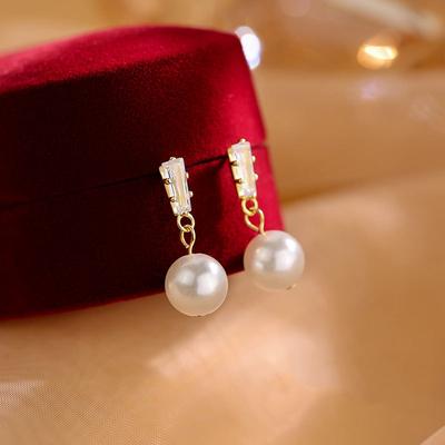 Pearl Earrings Light Luxury Niche Design New Style for Women's New Year