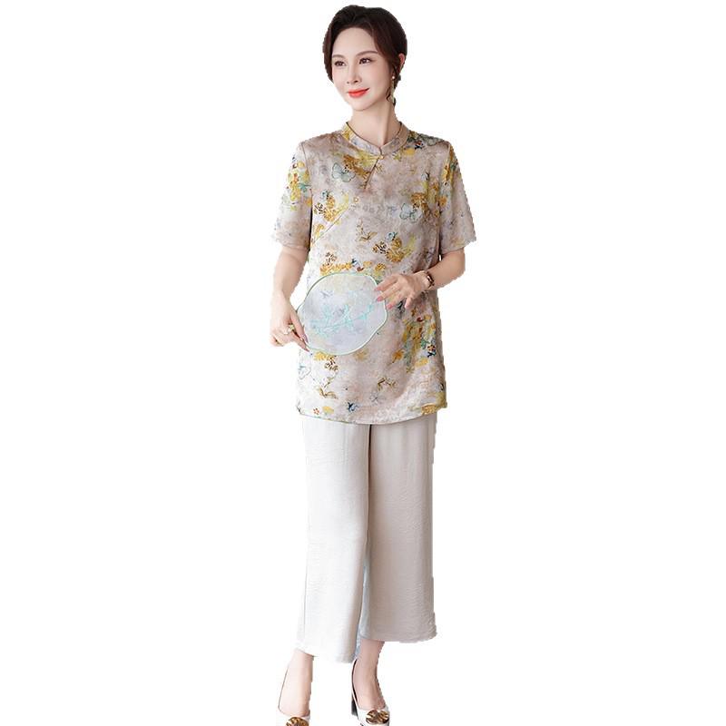 New Summer Qipao Blouse Set for Mothers: Stylish Short-Sleeved Two-Piece Outfit for Middle-Aged and Elderly Women
