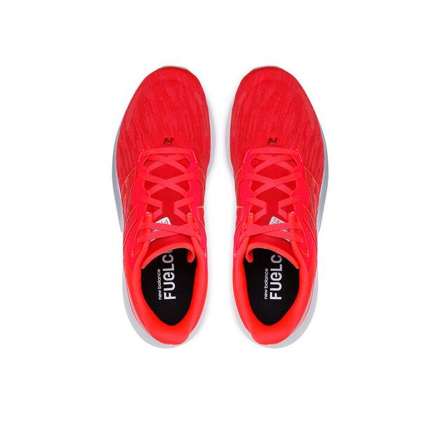 Беговые кроссовки New Balance FuelCell Propel v3