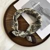 Silk scarf neck small square scarf summer match shirt neck neck protection small scarf headscarf summer women's pastoral hair band hair accessories