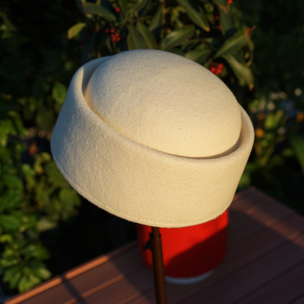 Herbst Und Winter Retro Wolle Wollene Medizinbox Hut Zylinder Französisch Hepburn Elegant Europäisch Und Amerikanisch Vielseitiger Hut Damen Thermischer Barett