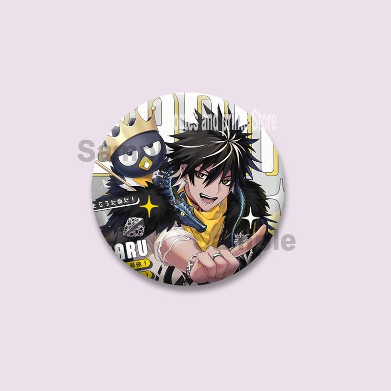 Cartoon Game Merold Kurode Hallritt Brooch Anime Fragaria Memories Lapel Pins Plastic Round Badge for Bag Hat Jewelry XMAS Gifts