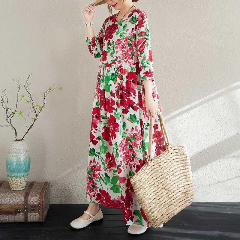 2025 New Floral Vacation Style Travel Round Neck Vintage Dresses
