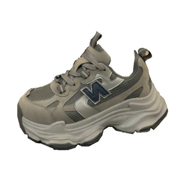 Showing Feet Little Dad Shoes Trendy Cool Shoes Women's 2025 Summer New Popular Thick-soled Versatile Niche Casual Sports Shoes