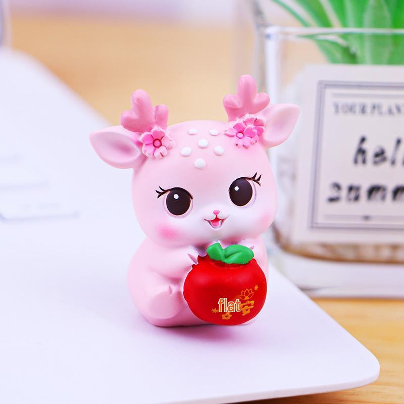 Deer YoYo Desktop Ornament: Small Deer Decoration for Office Workstation or Car Interior