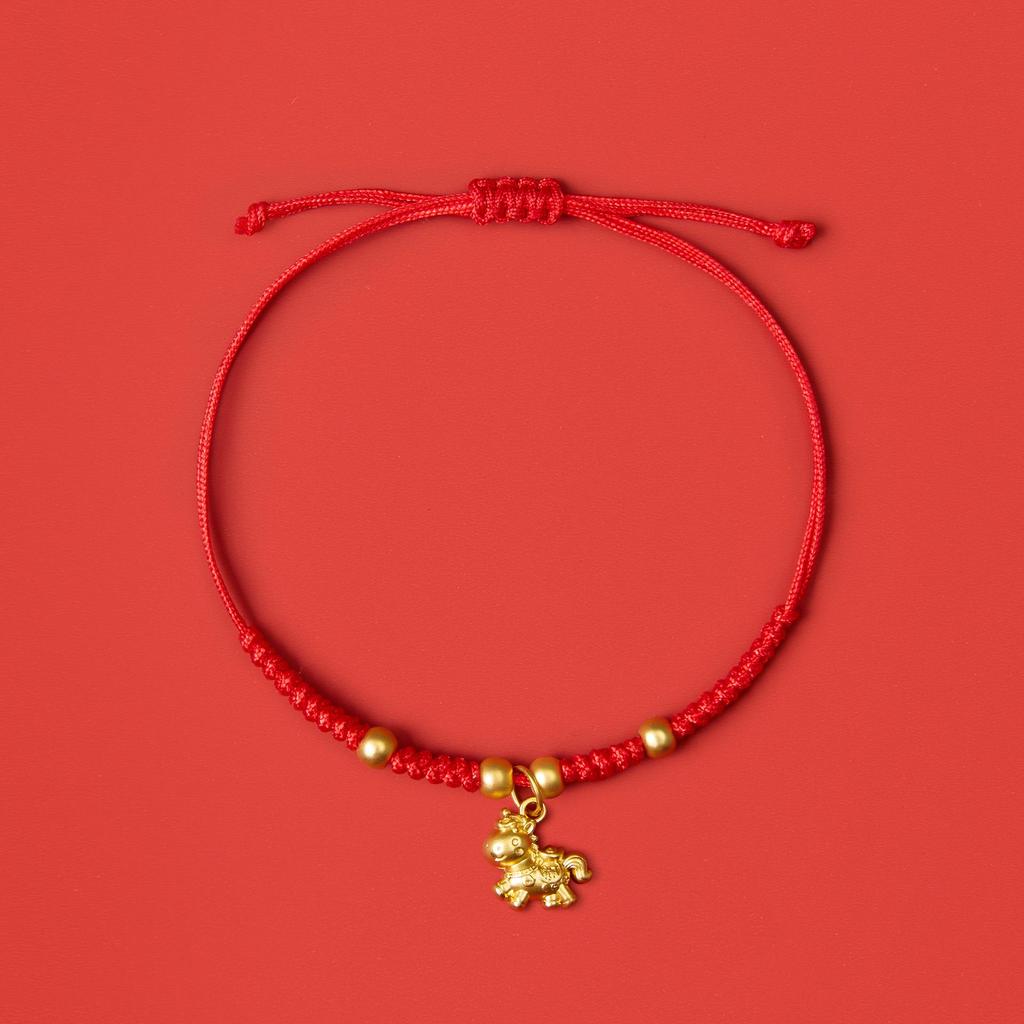 2026 Year of the Horse Red String Bracelet, Handmade Ethnic Style Hand Rope, New Year Charm for Good Fortune.