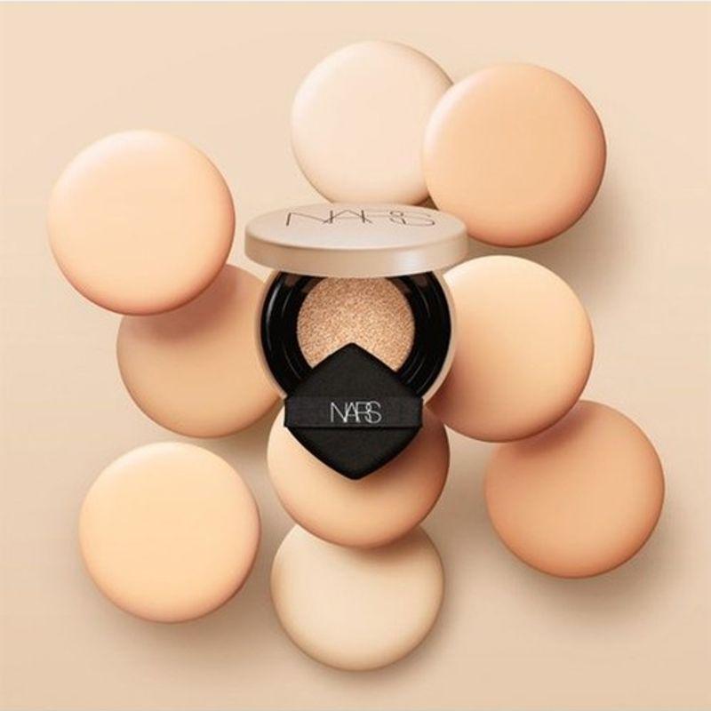Pure Radiant Protection Aqua Glow Cushion Foundation SPF23/PA++