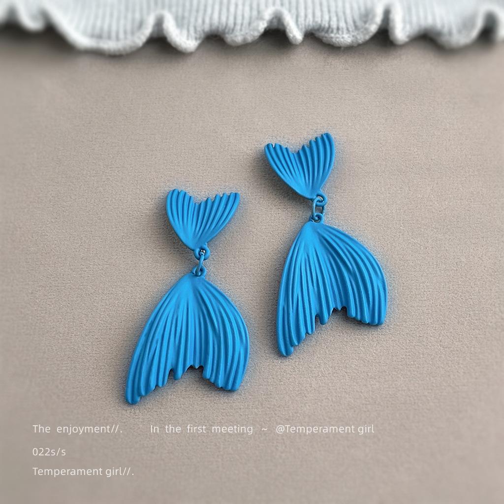 Holiday Wind~ Paint Texture Dopamine Blue Tone Personality Fish Tail Fresh and Sweet Spice Girl Earrings