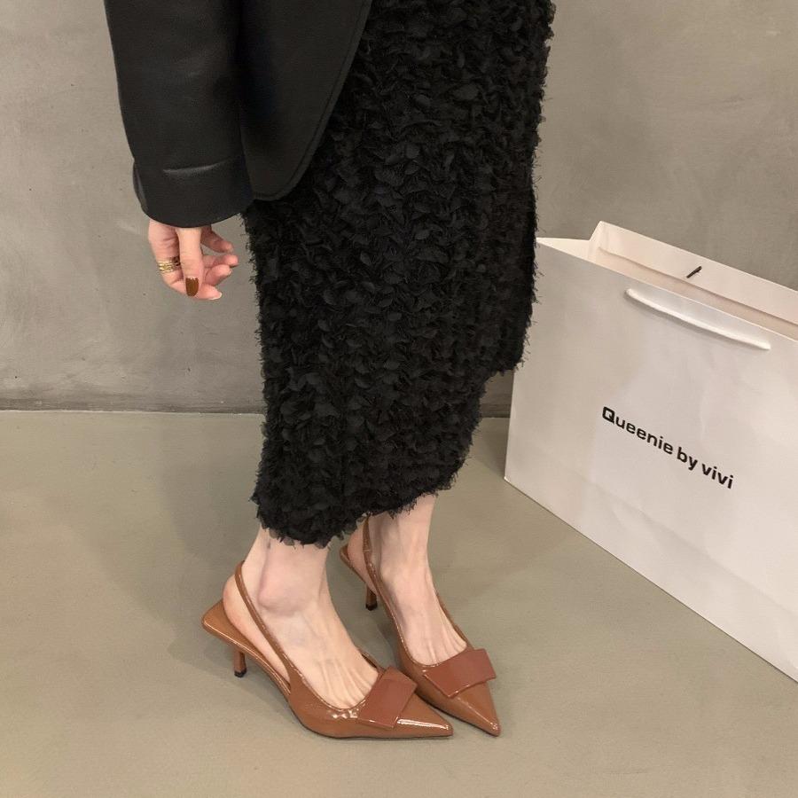 French Niche Temperament with Skirt Bag Head Sandals Fairy Shoes 2024 New Spring and Summer Pointed High-heeled Single Shoes