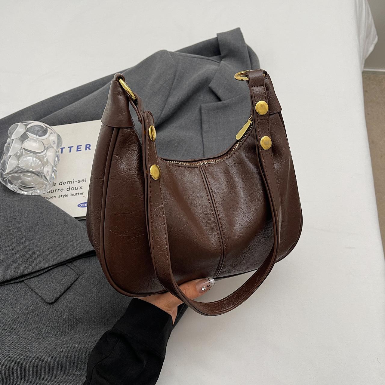 

2026 Newest Trendy Oil Wax Leather Underarm Bag Versatile Fashi Ins Niche Texture Crossbody Bag Luxury Korean Crossbody Bags