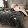 Verdickte Milch samt Winterdecken für das Bett Weiche Imitation Lammwolle Gewichtete Decke Queen Size Super Warme Winterdecke