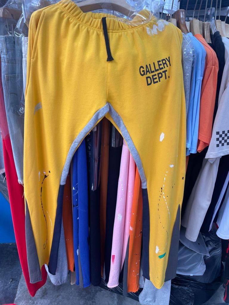 GALLERY DEPT Men's Classic Hand-Painted Splatter Graffiti Cotton Sweatpants