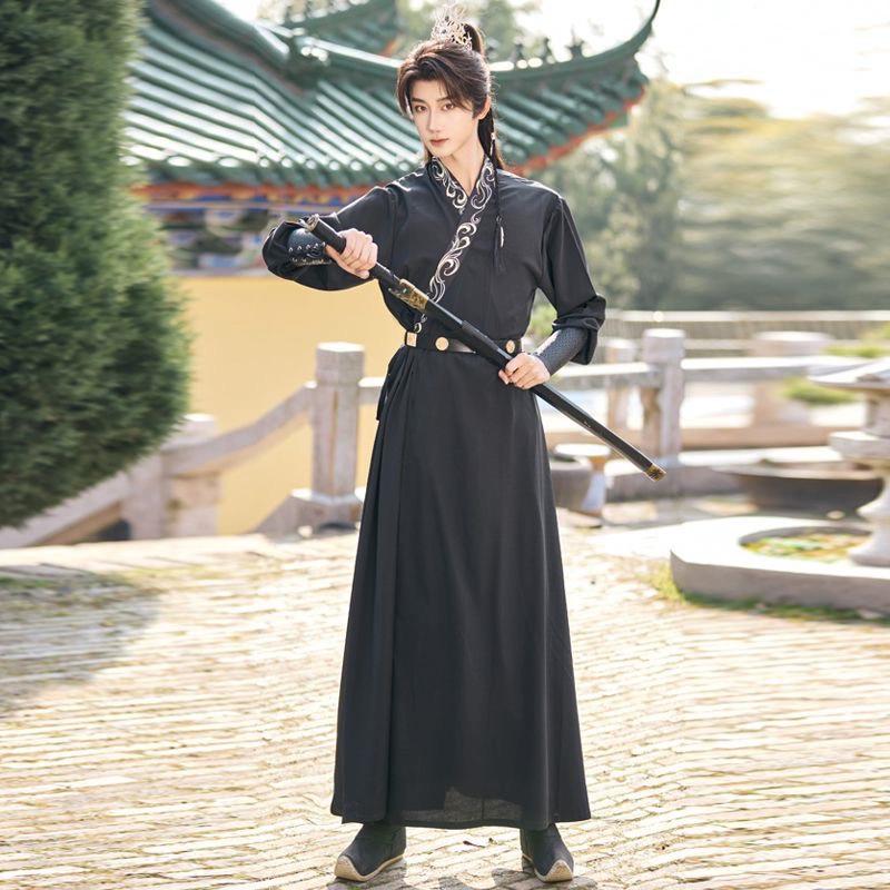 Chinese Song Dynasty Style Hanfu For Men And Women Round Neck Robe, Daily Black And Red, Couple Suit