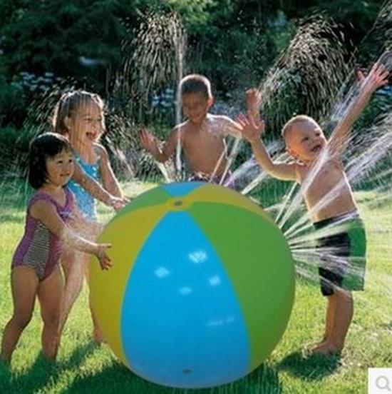 75cm Inflatable Water Spray Beach Ball for Kids – Outdoor Summer Play Toy