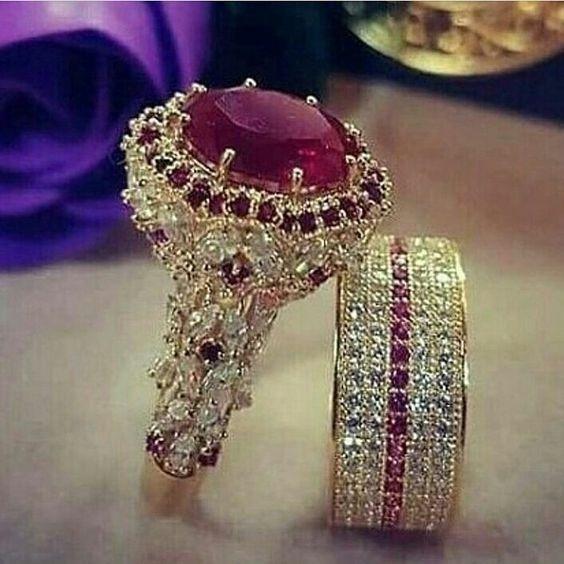 New Trendy European & American Style Full Diamond Women's Ring