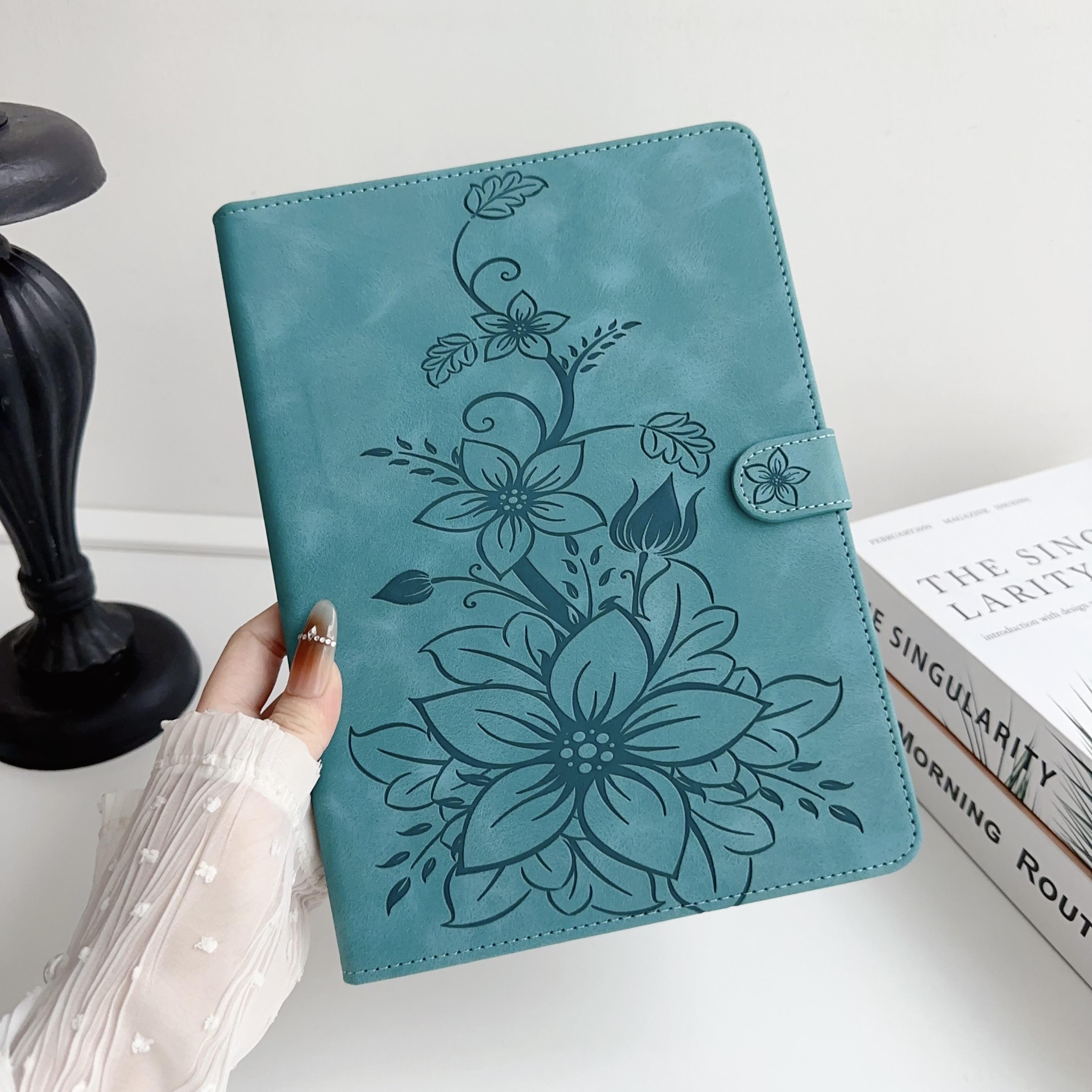 

Для iPad Air (2022) (Также известен как iPad Air 5, iPad Air (5-е поколение)).Чехол для планшета из искусственной кожи с изысканным цветочным тиснением iPad Air (2022) зелёный