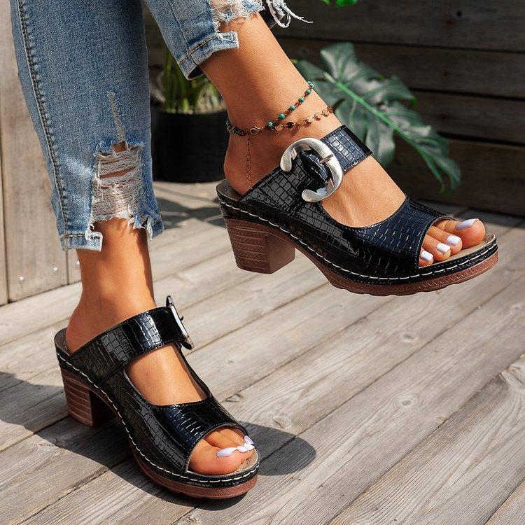 Large size high-heeled cool slippers summer fashion casual thick heel fish mouth high-heeled cool slippers women