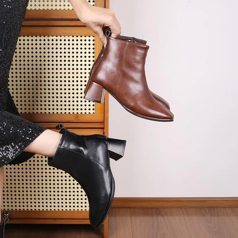Módní dámské boty 2024 Horký výprodej Kotníkové dámské boty Módní boční zip Kancelář a kariéra Nové čtvercové podpatky Dámské Zapatos Mujer