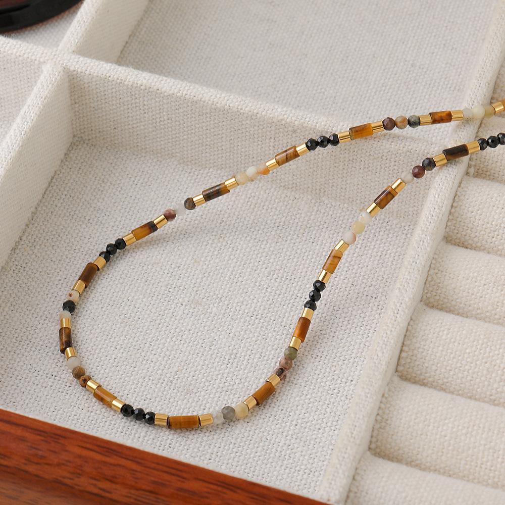 European and American Retro Tiger's Eye Stone Black Spinel Handmade Beaded Collarbone Chain Niche High-end Fashion Versatile Necklace