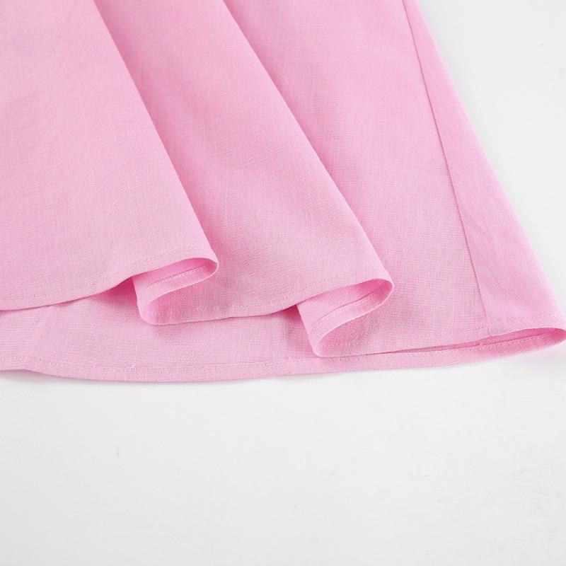 Летнее платье женское элегантное с V-образным вырезом и рукавами-фонариками на шнуровке — фото 17