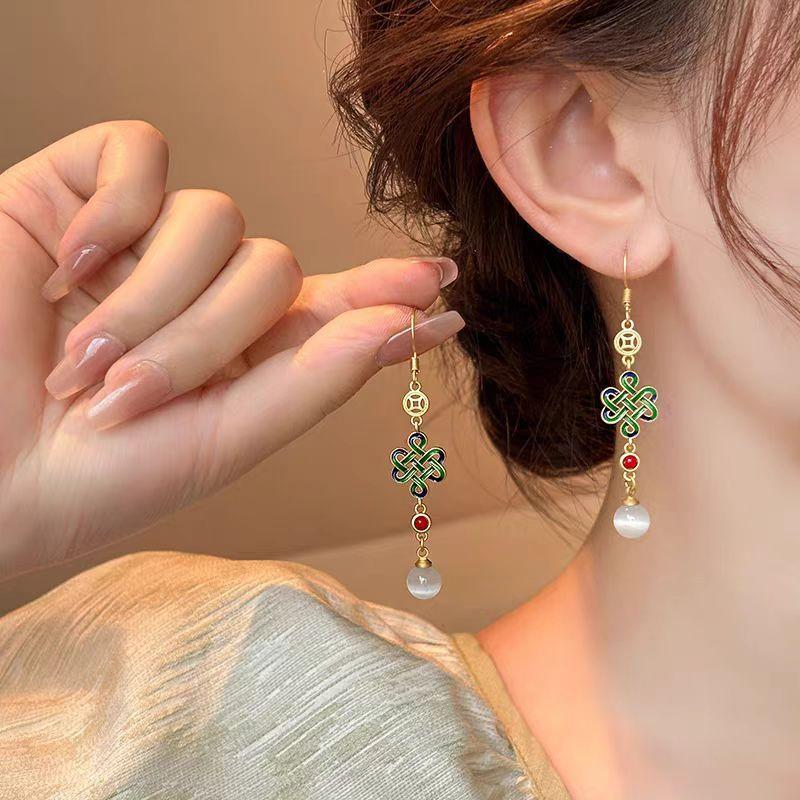 Female Retro Niche New Chinese Knot Earrings