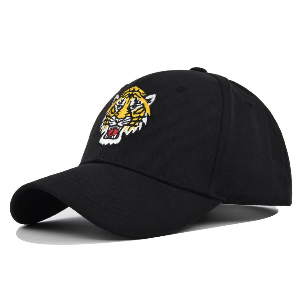 

Baseball Cap Animal Tiger Embroidered Duckbill Cap Sun Shading Material Cotton чёрный