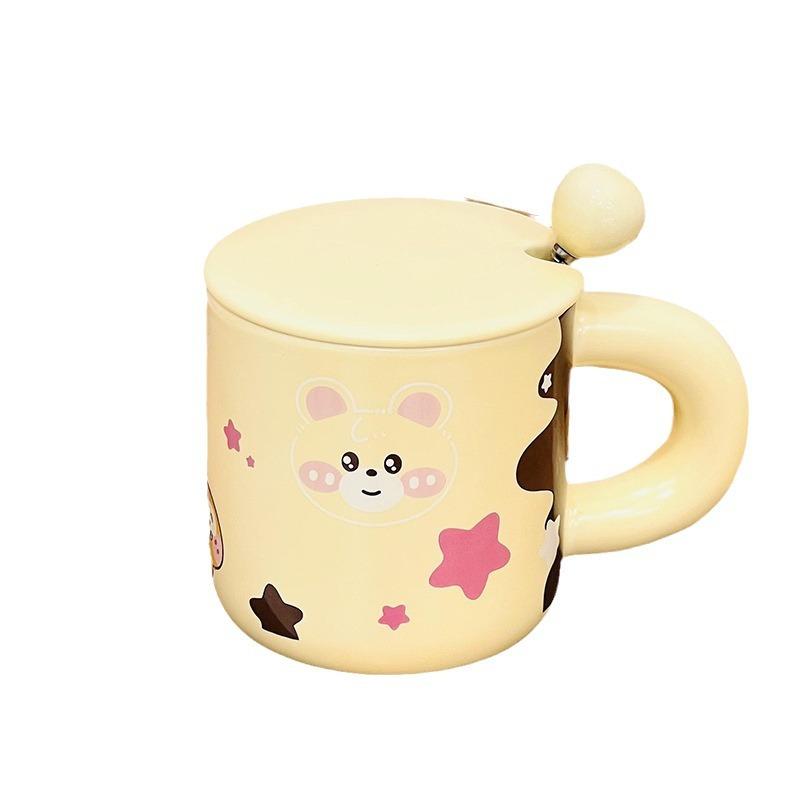 Roztomilý šálek na vodu Kreslený nový produkt Kreativní personalizovaný keramický hrnek domácí oblek Dívky s víčkem šálek Malý dárek