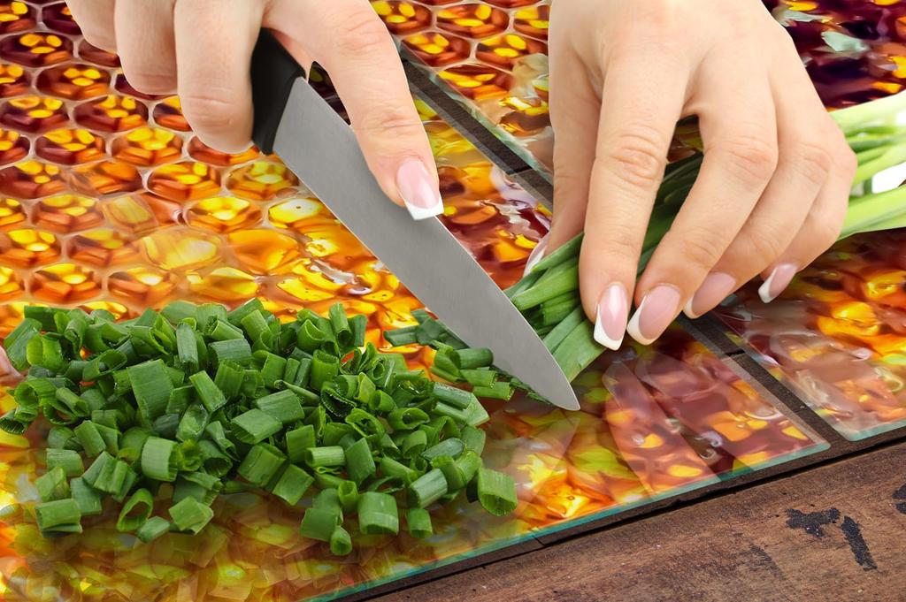 PLACĂ DE PROTECȚIE DIN STICLĂ PENTRU BUCĂTĂRIE 65x52 MIERE