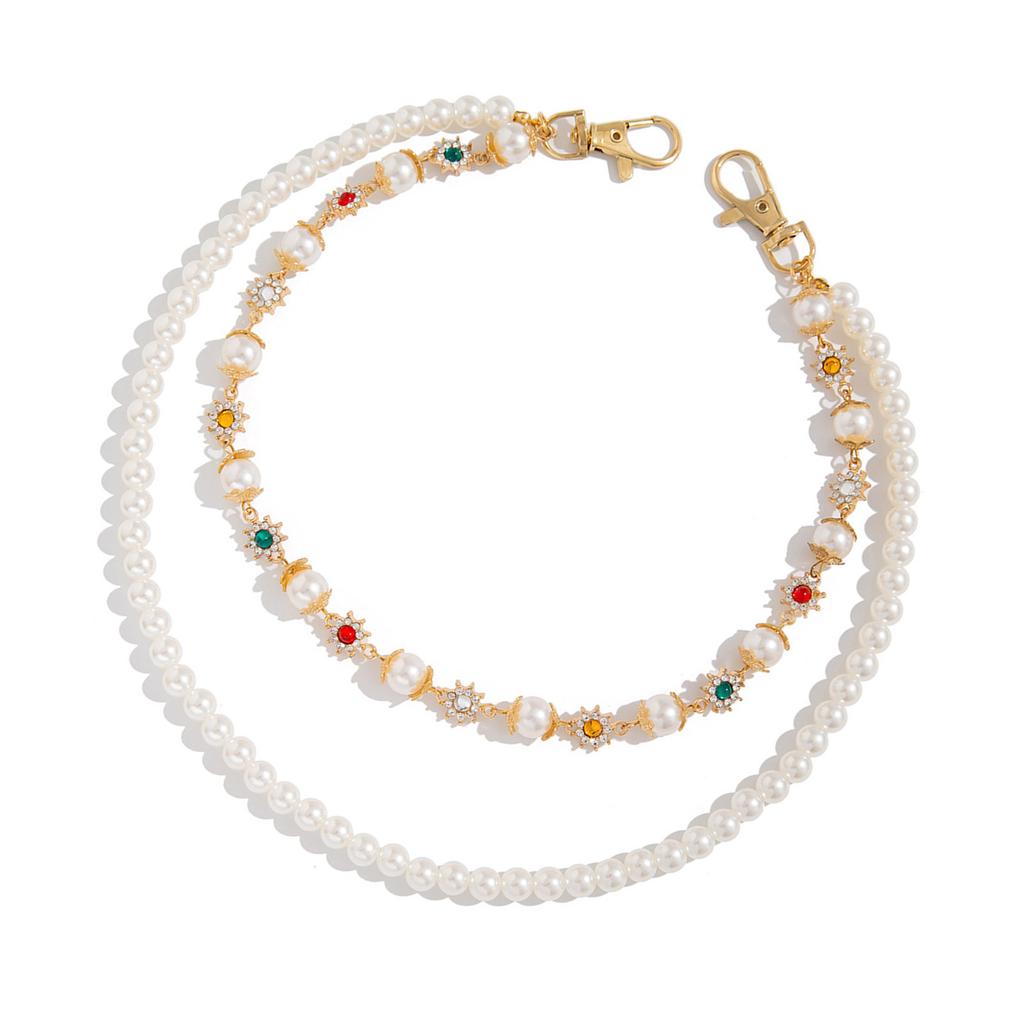 Elegant Rhinestones Flower Pearls Chain Enhances Jeans Fashion Statement Pieces for Trendy Women Ladies Casual Wear