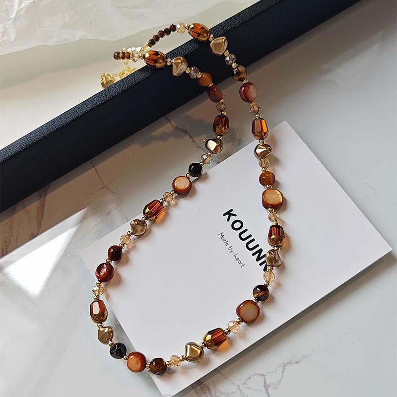 Special-Shaped Shijia Pearl Maillard Tiger S Eye Stone Beaded Necklace Women S Fashion Coffee Shell Crystal Autumn And Winter Sweater Chain
