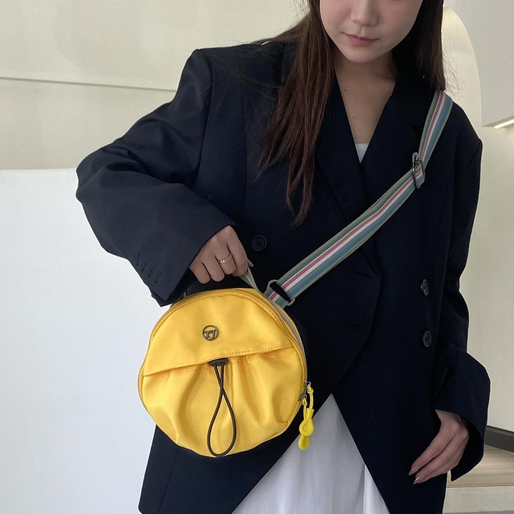 Casual Mobile Phone Storage Bag Nylon Round Crossbody Bag Simple Small Round Backpack Outdoor