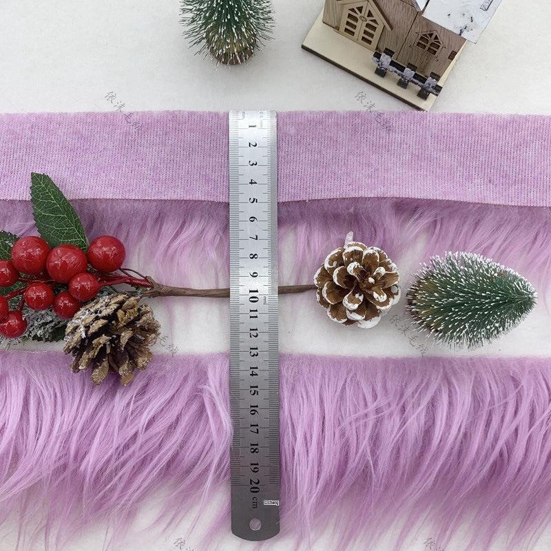 Handmade Faux Fur Trim Christmas Tree Skirt & Fluffy DIY Wreath Craft for Children