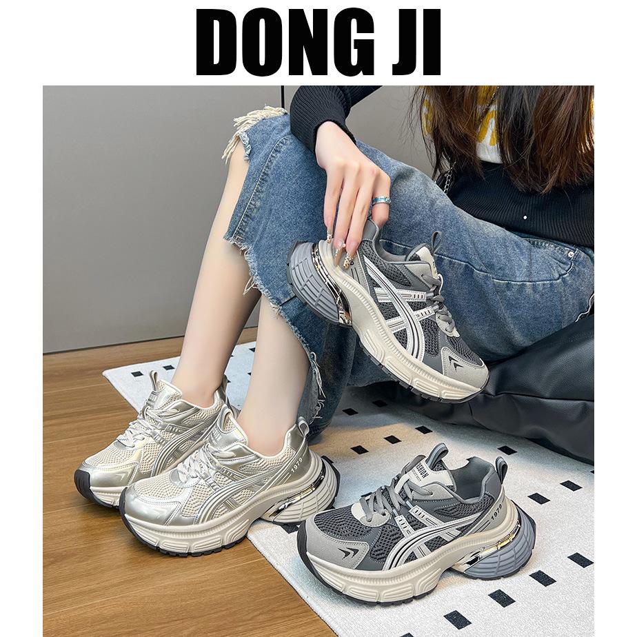European station thick-soled heightening dad shoes women's early spring 2025 new leather mesh breathable casual sports women's shoes