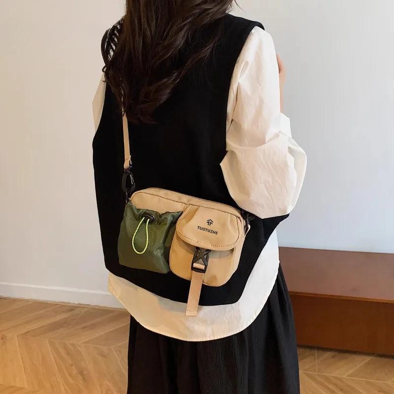Premium commuter mobile phone messenger small bag women's new contrasting color multi-pocket nylon shoulder bag