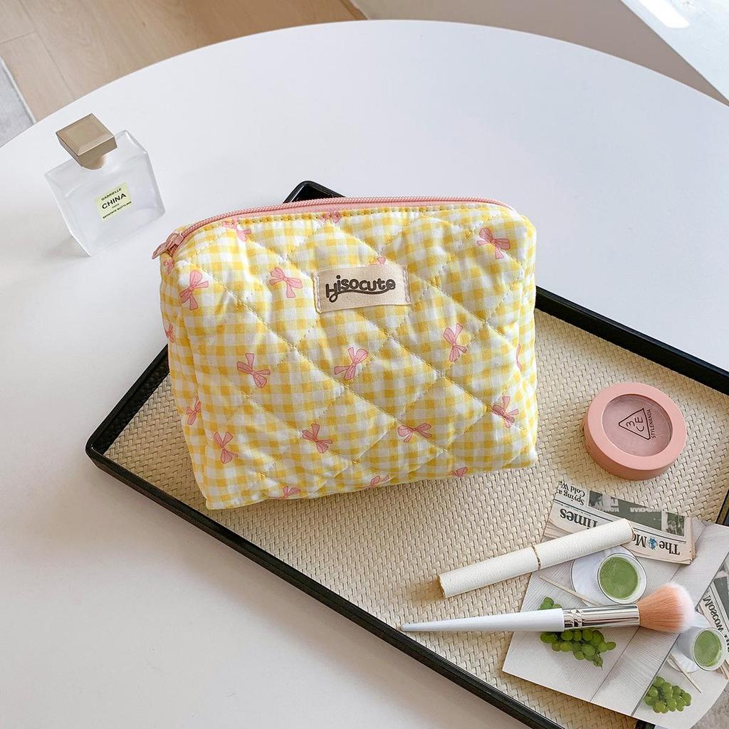 Korean-Style Plaid Bow Makeup and Skincare Bag: Large Capacity, Portable, Simple Design for Women