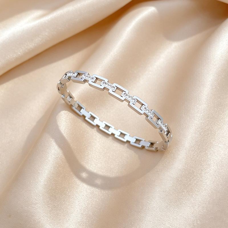 

Stainless Steel Bangles for Women Girls Hip Hop Zircon Chain Shape Can Open Bracelet Trendy Hip Hop Jewelry Accessories Gifts